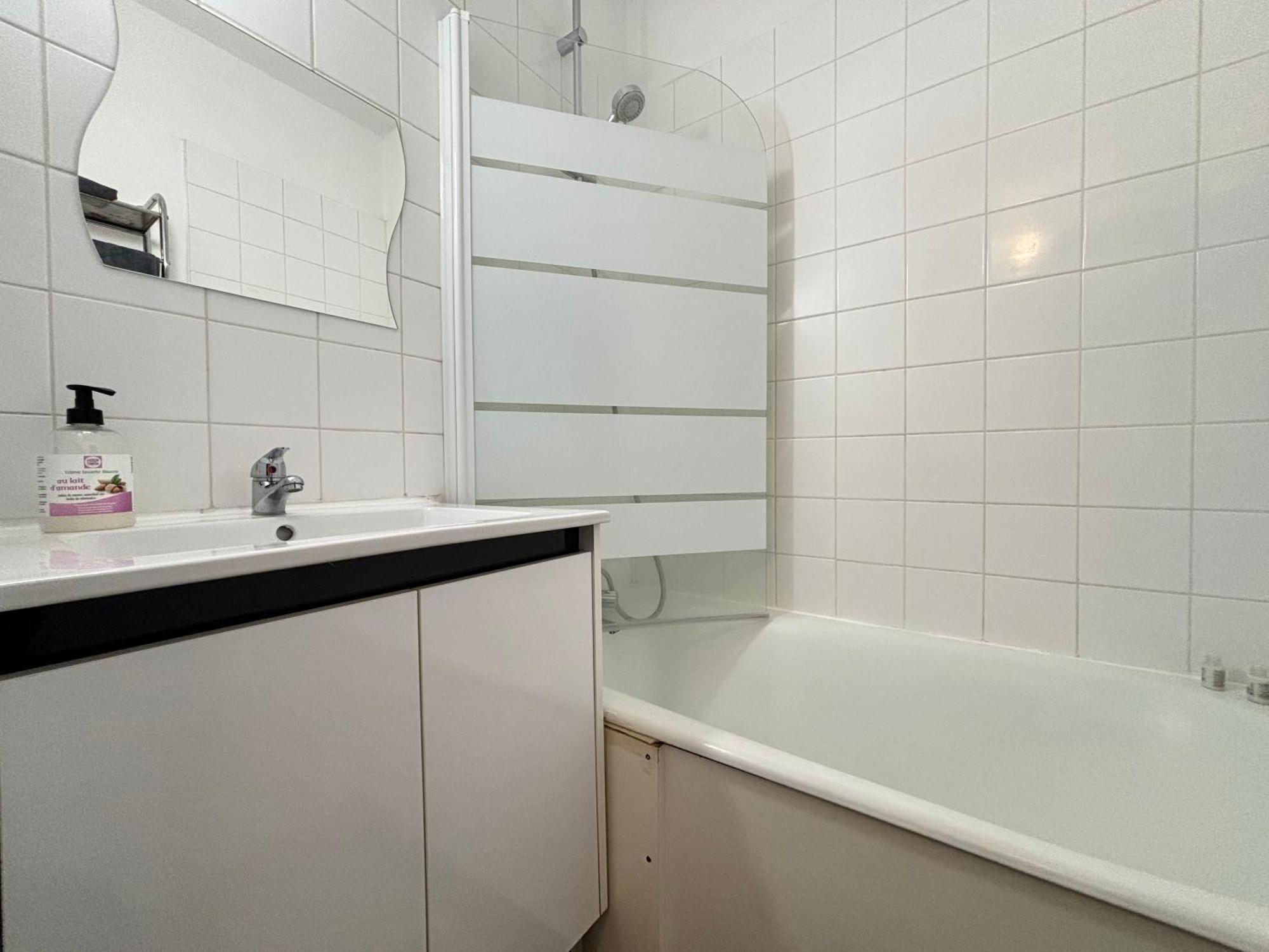 Corti - Studio Hypercentre - Grand Balcon - Fibre #Sirdest Franconville  Exterior foto